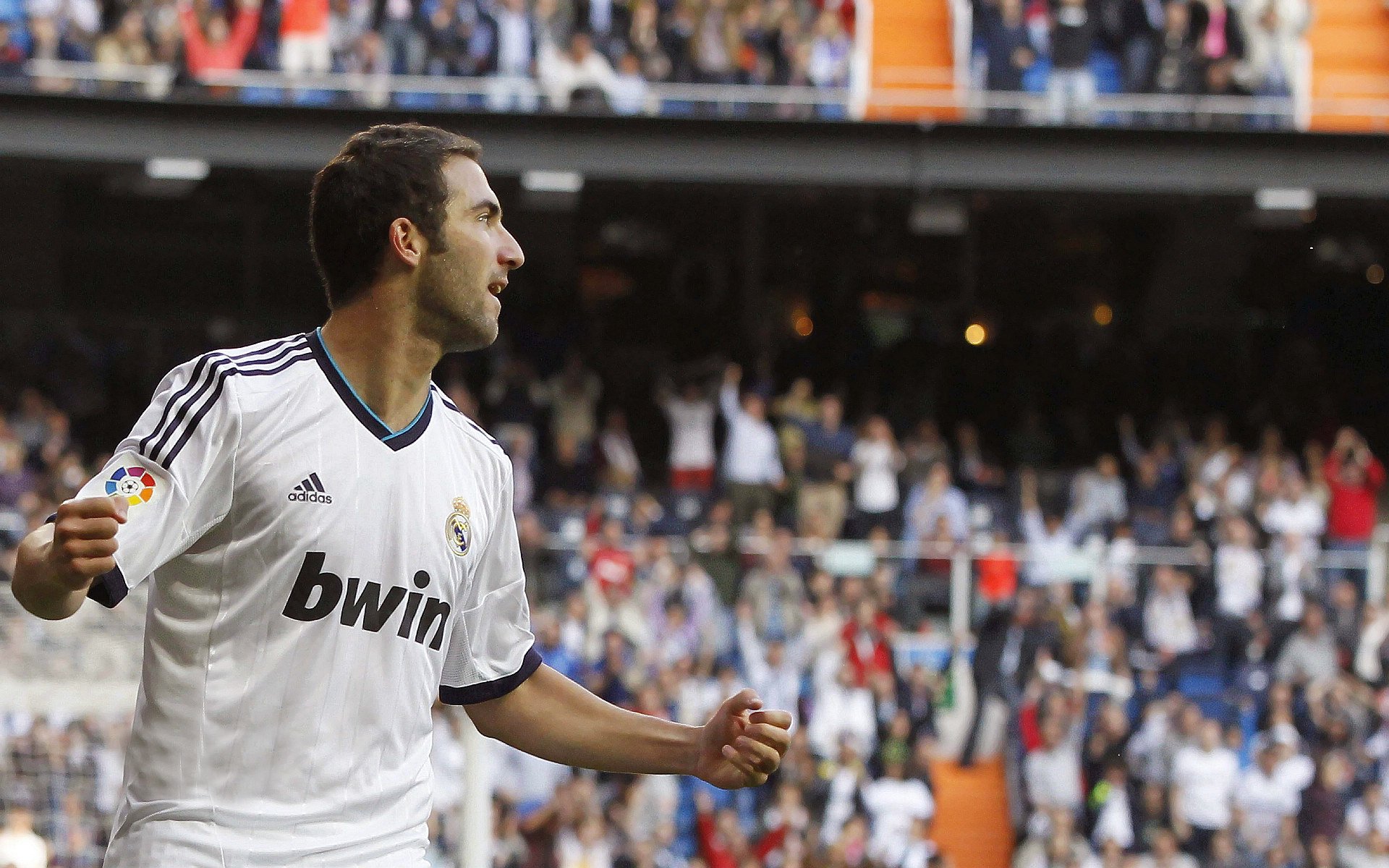 季后赛“炸裂表现”TOP10,回顾那些令人肾上腺素飙升的瞬间!